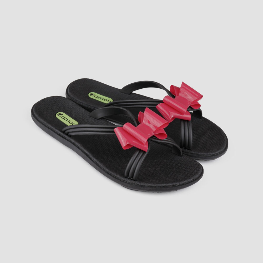 Poppy Black - Image 2